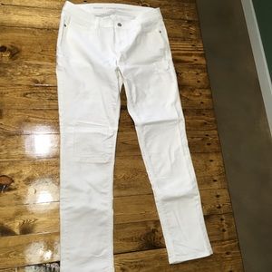 Old Navy white pants